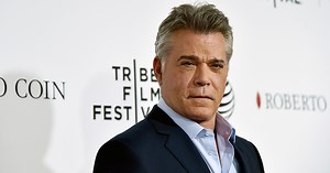 Ray Liotta, 'Field of Dreams' star, dies at 67