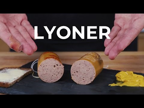 Make your own Lyoner sausage - a meat sausage with French ancestors