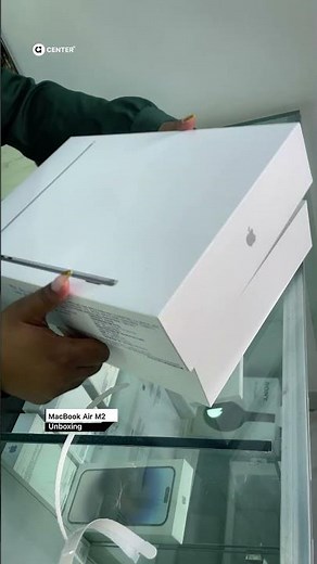 Unboxing the MacBook Air M2 13” 💻 | Apple’s Perfect Everyday Laptop!