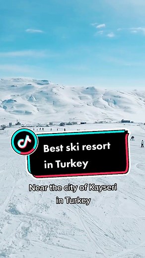 Welcome to one of the best ski resorts I visited! Erciyes Mountain in Turkey ⛷️🇹🇷 #ski #travel #turkey #skiresort @erciyeskayakmerkezi