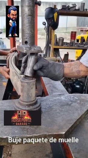 Changing the hub to the spring pack using a hydraulic press #automobile #tools #workshop