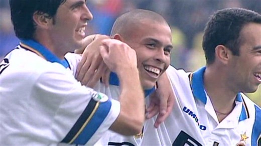 90/10, Ronaldo il Fenomeno: il primo gol con l'Inter
