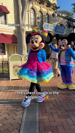 48 reactions · 5 comments | Mickey and Minnie showing us what true Disney love looks like ✨ It’s the little moments like this that make the parks extra magical 凉 Who’s your favorite Disney duo?  :@achanlee #MickeyAndMinnie #DisneyLove #DisneyCoupleGoals #DisneylandMagic #DisneyMoments #CutestCouple #DisneyParks #Disneyland | SoCal Dad Here | Facebook