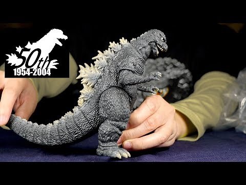 Vintage Godzilla Toys: Godzilla 50th Memorial Box (Part 1 of 4)