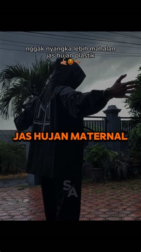 Jas Hujan Maternal: Bahan PVC Anti Rembes