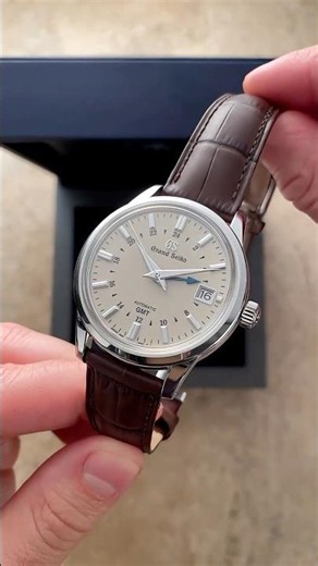 My Go-To Grand Seiko Watch: Unboxing The SBGM221 GMT