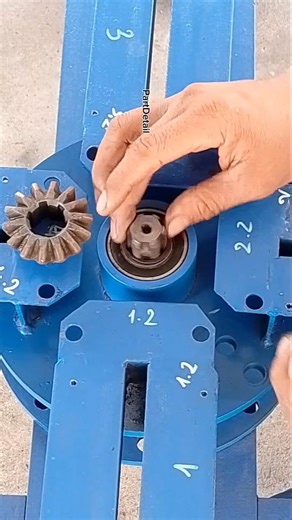 a bevel gear joint homemade #detail #machine