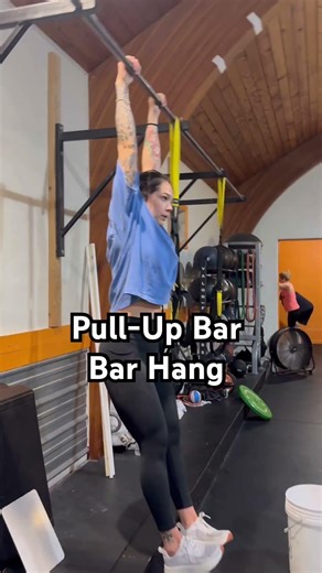 HOW TO PERFORM A BAR HANG
