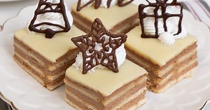 638K views · 2.4K reactions | ❤️ Keks torta i čokoladna dekoracija...