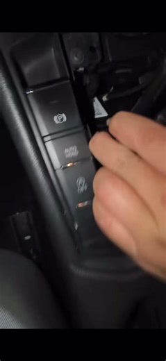 4.7M views · 36K reactions | A ten-year veteran of auto repair teaches you how to fix your car!#car skill #tips #fpy #driving Here she is guys https://www.tiktok.com/t/ZT2f6WPGA/ | Junette Mirlande | Facebook