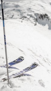 J-50 ⛷️ Le compte à rebours est lancé ! 🕘 Le Village ouvre ses portes le 14 décembre… Foncez réserver votre séjour via le lien dans la bio Instagram 👇🏻 D-50 ⛷️ The countdown has begun! 🕘 The Village opens its doors on December 14… Hurry and book your stay via the link in the Instagram bio 👇🏻 #arc1950 #ski #lesarcs #paradiski #winter #hiver #snow #holidays | Arc 1950, le Village