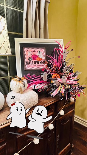 6.4K views · 127 reactions | Fun project with my #decoexchange wreath supply box (link to purchase next months box in comments) #Halloween #diy #ghost #halloweendecorideas | On A Whimm Wreaths and Decor by Dona | Facebook