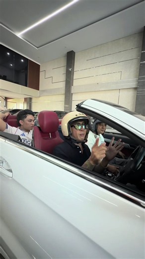 akhirne ngidaang masi meli mobil canggih di @Sunari Oka Mobil berkat ngadep tanah waris!! Madek awake sing kene kutuk🤣🤣 @Sunari #berkendaraaman