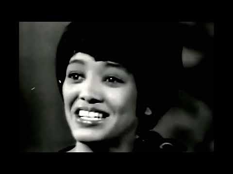 "A LOVERS CONCERTO" by THE TOYS 1965