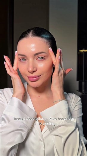 Luxury Under-Eye Routine, Valentine's Day Gift 2026 - Cosmetisse CaviarLux Eye Lift Serum