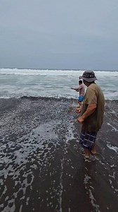 641K views · 10K reactions | Peleando con la Bestia marina Señores #reel #pesca #viral #sigueme #pesca #videos | Pesca con el Gordo | Facebook