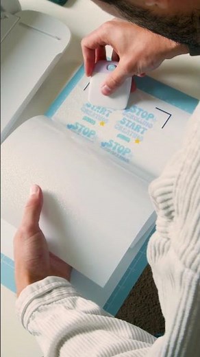 "Stop Scrolling, Start Creating" | Cricut France