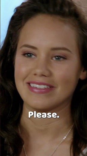 Evie discovers her mermaid powers 👀 #mako #makomermaids #h2ojustaddwater