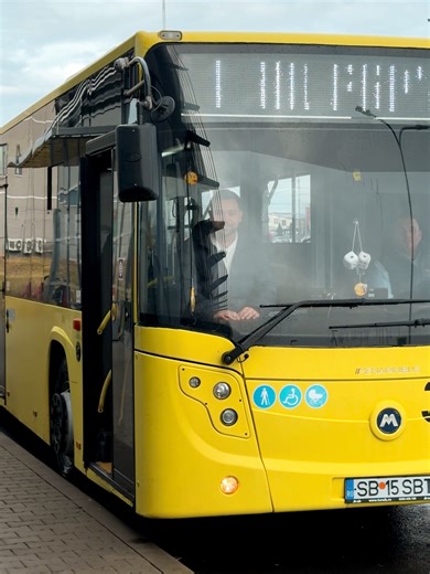 🚌 Prietenii noștri de la #Tursib te aduc la Sibiu Travel Festival, târgul de turism organizat chiar în Aeroportul Internațional Sibiu în perioada 𝟭𝟯-𝟭𝟰 𝗳𝗲𝗯𝗿𝘂𝗮𝗿𝗶𝗲 𝟮𝟬𝟮𝟲! 😎 Poți verifica programul traseelor Tursib S.A. care te aduc în cele două stații de la aeroport (𝗔𝗲𝗿𝗼𝗽𝗼𝗿𝘁 𝗧𝗲𝗿𝗺𝗶𝗻𝗮𝗹 sau 𝗔𝗲𝗿𝗼𝗽𝗼𝗿𝘁 𝟮) aici 👉 https://tursib.ro/statii. Ce zici, ne vedem la Sibiu Travel Festival? 💚🤩 #sbzairport #sibiuairport #sibiutravelfestival #tursib