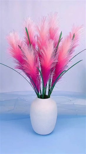 Art & Idea on Instagram: "Handmade idea 💡💡 #videoviralシ #reelsfbシ #love #handmade #art #ideas #drawing #Amazing #origami #shortstory #viral #viralvideos #artstudio #artgallery#follow #instagram"