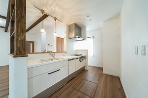 おしゃれなアイランドキッチンはパナソニックのラクシーナ : 注文住宅ブログ 大阪京都で注文建築専門の工務店は匠建枚方