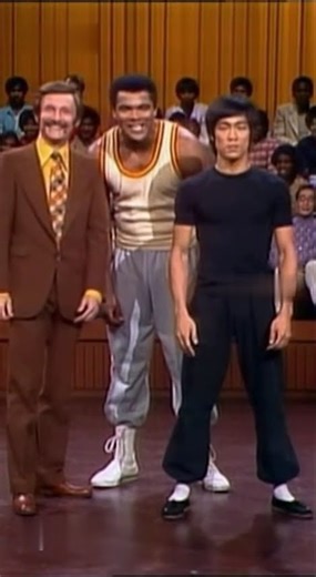 Bruce Lee Strikes the “Invisible Wall” ⚡