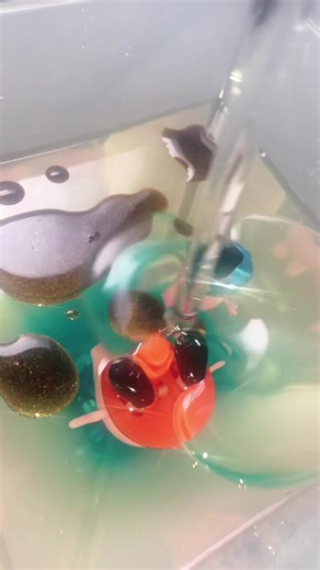 Creating a Stunning Peppa Pig Resin Pyramid | Custom Art Process