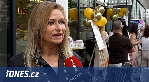 Propadla jsem se na dno, ale podařilo se mi vylézt z ulity, přiznává Jana Adamcová - iDNES.tv