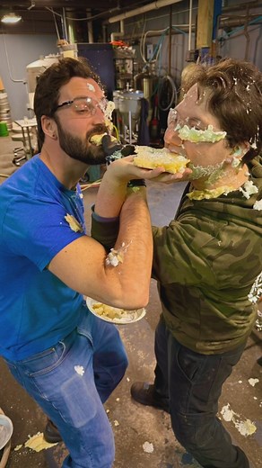 We had ourselves a brew! 🥧🍋🍻 In collaboration with Foolproof Brewing we’re baking up something special for you. This delicious beer will deliver all the flavors of a homemade lemon meringue pie right “in yo face”! | Canned Heat Craft Beer