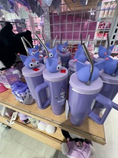 Primark hello kitty water bottles sale #2025 #shopping #sale #disney #hellokitty #kuromi