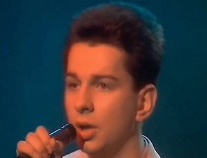 80s Aesthetics 🦩🌴 on Instagram: "Depeche Mode – Photographic. Live. Off the Record. 1981 follow @neontalk and @concepttalk … #depechemode #speakandspell #vinceclarke #davegahan #synth #synthporn #synthmusic #synthpop #newromantic #80smusic #80saesthetic"