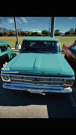 #capcut #trucksoftiktok #carsandcoffee #pickupshardbody #chevyfordtoyota @beaumontcarsandcoffee ReddHoodMedia