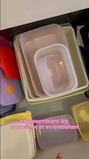 Comment ranger vos Tupperware? Ma technique : diviser pour mieux régner.