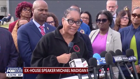 Leaders call for Broadview fence to be taken down