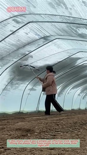 Snow Sliding Off Greenhouse! #snowremoval