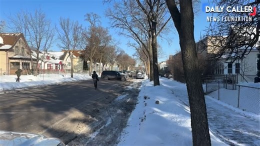 Moments ago I was just assaulted by left-wing activists in South Minneapolis for reporting on a roadblock protesters set up and checking cars for ID’s , the activists grew angry when I shot footage of them turning around some vehicles that appear to be ICE agents , they tried to steal my phone and shove me back into my vehicle , they also assaulted @photoswitherik They tried to intimidate me and forced to leave by shoving , as a journalist I have the right to be here and report @DailyCaller | Jo
