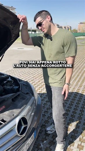 ECCO COME si ROMPE Un''Auto 🚘 #shorts