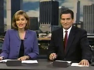 WFOR CBS 4 News at 630pm 2000 Open