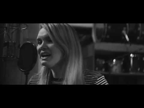 Aryn Michelle | I Am In Your Hands (feat. Meg Ammons) [Official Music Video]