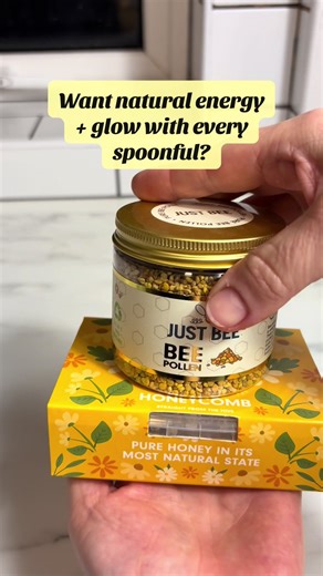 Just discovered the ultimate hive-bundle 🐝 — Royal Honey, Bee Pollen & Honey Comb by Just Bee. Natural energy, immune support and glowing skin in one box 🌿✨ #BlackFriday #TikTokMadeMeBuyIt #JustBee #HoneyLover #NaturalBoost @Just Bee Honey