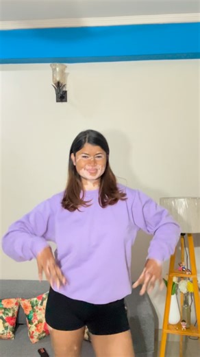 Nieha Sarkar 🤍 Fashion • Beauty • Selflove 💅 on Instagram: "I tried styling these two tops today 😍😌 | styling, stylingtops, reel, instadaily, instagram, influencer, vitiligomodel, vitiligo, reel, fashion, creator | #reel #instadaily #influencer #beauty #fashion"