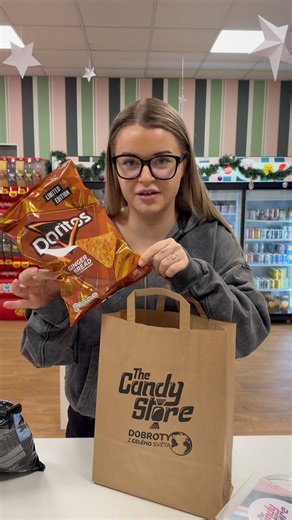 Stalo se vám někdy něco podobného? 🙈 Doritos gingerbread? Co říkáte na tu příchuť?😀 PS: Pořád je máme skladem🙏🏻 #candystorecz #protebe #srandamusibyt #zezivota #zakaznik | The Candy Store