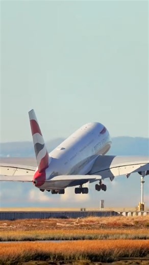 11K views · 507 reactions |  The majestic British Airways A380 begins its journey from San Francisco to London Heathrow.  The world’s largest passenger jet shows pure power and elegance on takeoff. ✈️ Follow SF Flights for more A380 departures and long-haul aviation moments. #aviationlovers #planespotting #aviationgeek #britishairways #airbusa380 #superjumbo #takeoffpower #longhaulflight #sfflights #fblifestyle | SF.Flights | Facebook