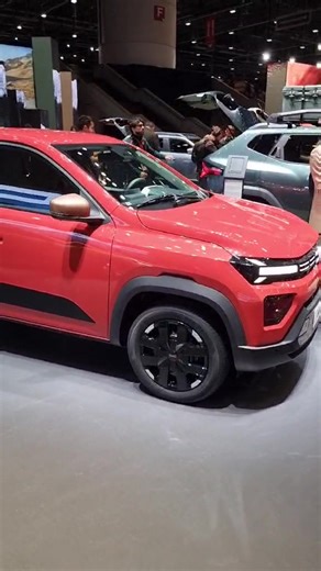 На живо от Женева: Новата Dacia Spring | mobile.bg