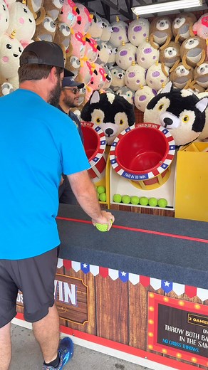 162K views · 896 reactions | Two in to win means the pressure is really on the second play! #carnivalgames #tubtoss #winnereverytime | Winner Every Time | Facebook