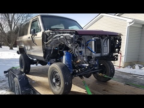 Ford Bronco II Fresh Build V8 Swap Solid Axle