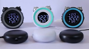 Loud Dual Alarm Clock with Bed Shaker 🚨#amazonfinds #tiktokmademebuyit #bedroom #alarmclock #hacks #productdetective