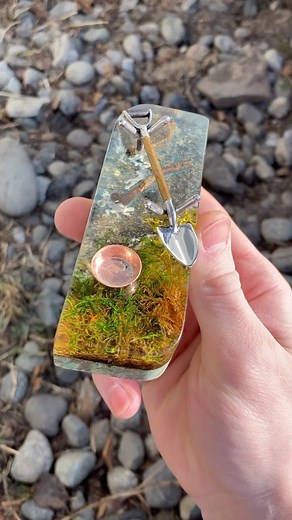 7.7K views · 266 reactions | Prospecting in Alaska ⛏ This is my first cast resin piece, it was definitely tricky but now I’m thinking up so many ideas This one is NFS SORRY! Thank you @kyln_em dope meeting you and thanks for the gift! Str8 loud | stainlesskatana | Facebook