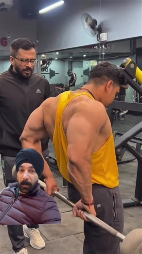 Aminder Singh | Biomechanics Expert on Instagram: "CHALOO SEEKHE Pick the 3 remaining muscle groups in this exercises If you really wish to learn the real art about exercises, then be a part of no. 1 team @teamaminder Next batch starting from 1st Jan 2026. Just 1 day left to book to start your journey from the new year. Book now Pre book your seat ☎️ 9810972683 ( Jaspreet kaur ) ☎️ 9560508101 ( Prithleen kaur ) ☎️ 9220566224 ( Team Aminder info ) #teamaminder #mission1billion #onlinefitness #tri