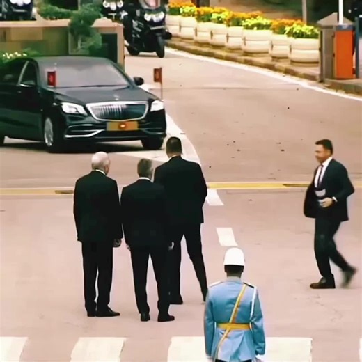 President Recep Tayyip Erdoğan’s security is one of the most advanced in the world, due to his powerful role in both Turkish and global politics. His security team includes elite units from the Turkish military, police, and intelligence agencies like MIT (National Intelligence Organization). The Presidential Guard Regiment ensures his safety during all public appearances and international visits. Given Turkey’s political climate, including past coup attempts and threats from groups like PKK and 